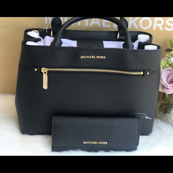 🌷MICHAEL KORS Black  Satchel Set - Picture 2 of 6